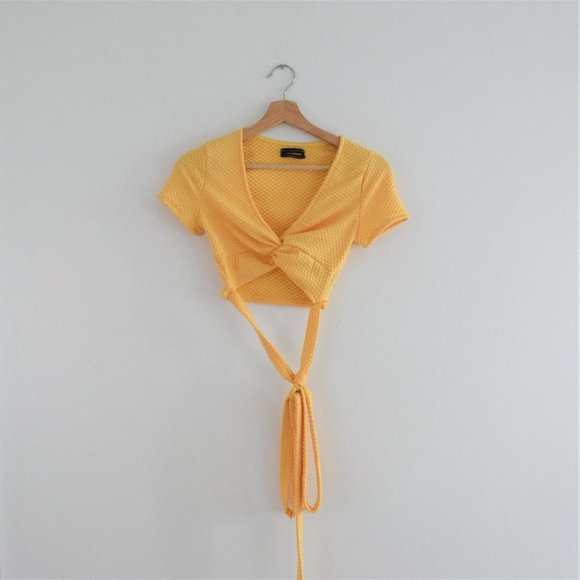 Urban Outfitters Tasha Twist-Front Cropped Wrap - Picture 2 of 5